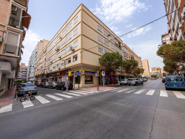 Piso en venta en el centro de Almería