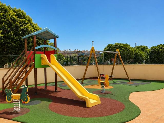 Piso en Venta en El Cónsul Ciudad Universitaria El Romeral