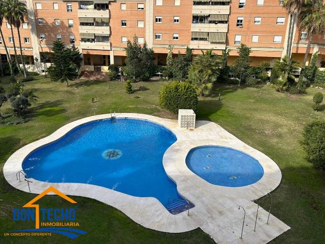 Piso en Venta en El Cónsul Ciudad Universitaria El Romeral