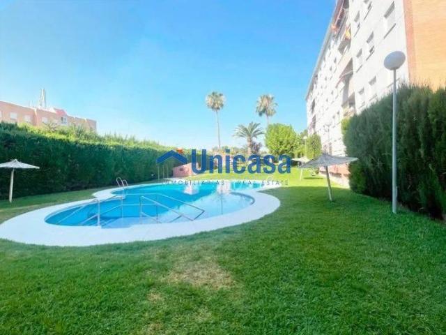 Piso en Venta en El Cónsul Ciudad Universitaria El Romeral