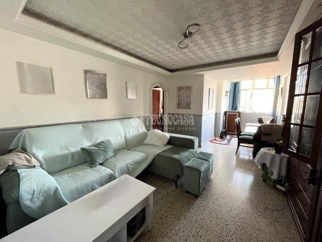 Piso en Venta en El Cristo Cayetano Roldán