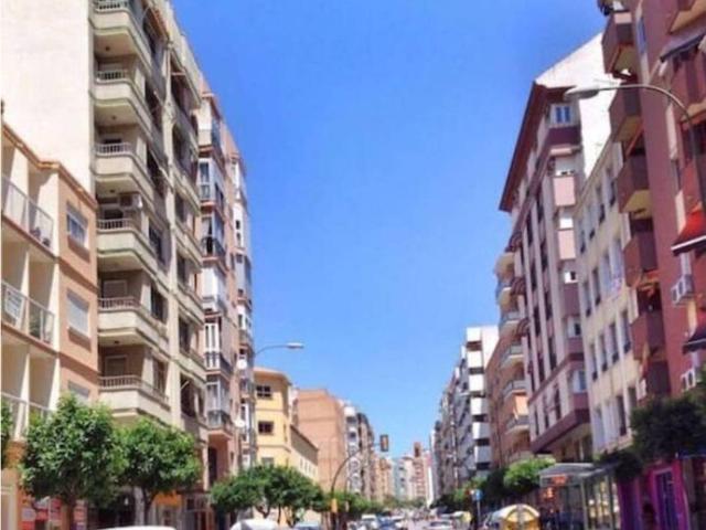 Piso en venta en El Ejido Cristo de la Epidemia Olletas San Miguel 29013