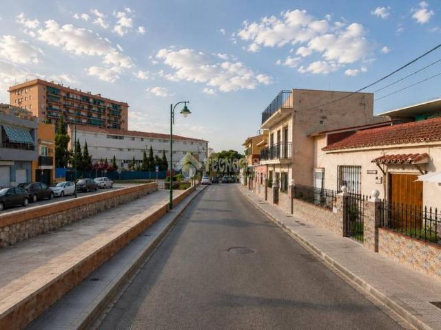 Piso en Venta en El Palo