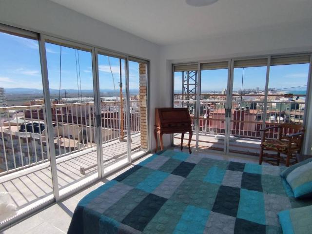 Piso en Venta en El Perelló