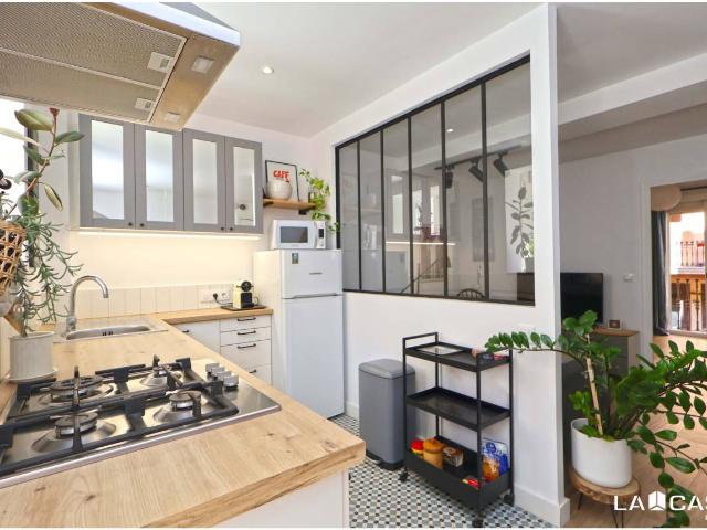 Piso en venta en El Poble sec 08004