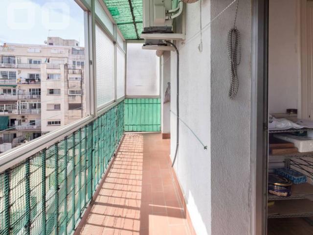 Piso en venta en El Poble sec 08004