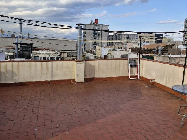 Piso en Venta en El Poble Sec Parc de Montjuïc