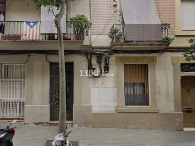 Piso en Venta en El Poble Sec Parc de Montjuïc