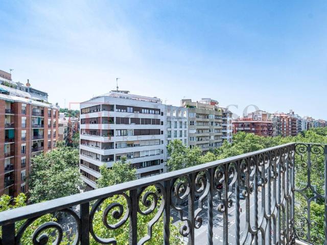 Piso en Venta en El Poble Sec Parc de Montjuïc