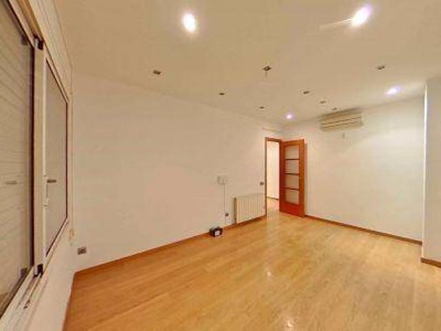 Piso en Venta en El Poblenou