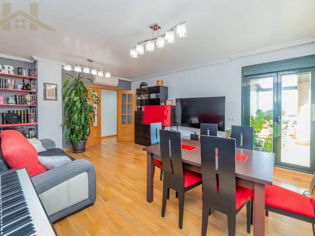 Piso en Venta en El Quiñón