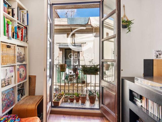 Piso en Venta en El Raval