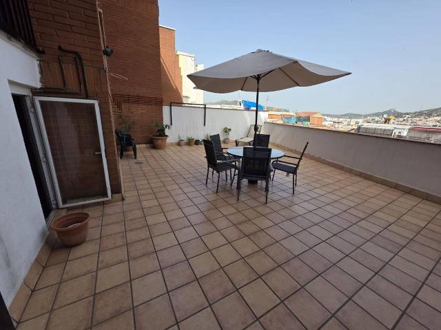 Piso en Venta en El Raval