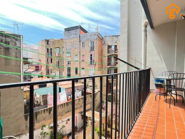Piso en Venta en El Raval