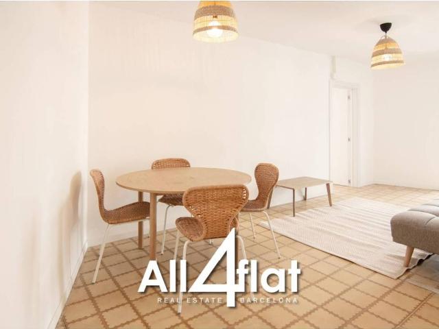 Piso en Venta en El Raval