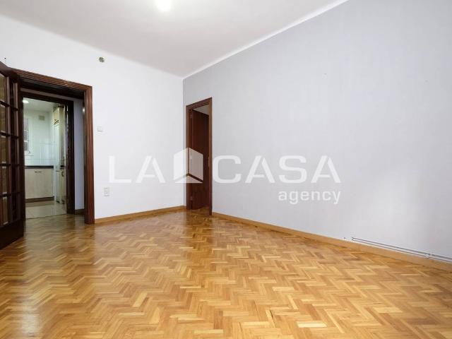 Piso en Venta en El Turó de la Peira