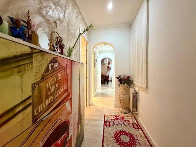 Piso en Venta en El Turó de la Peira