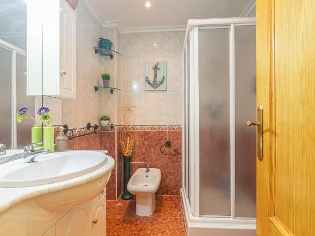 Piso en venta en Elche Elx, Altabix. PISO DEL AÑO 2003 EN ALTABIX CON 3 HABITACIONES Y 2 BAÑOS. Pisos Elche.