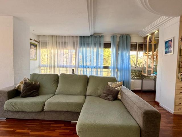 Piso en venta en Elche Elx, Centro. PISAZO EN EL RIPOLL. Pisos Elche.