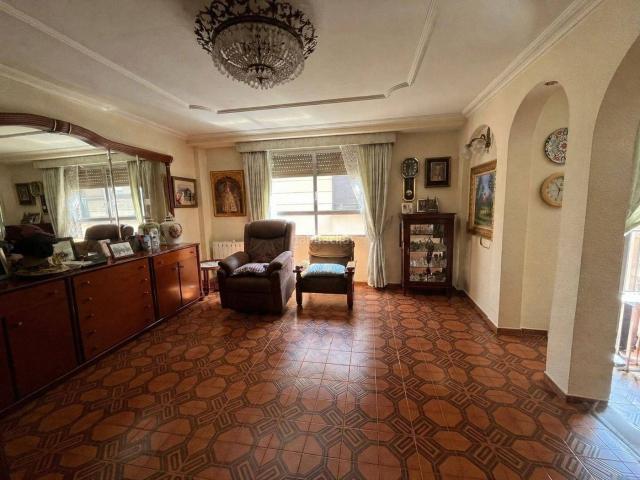 Piso en venta en Elche Elx, Centro. PISO, 3 HABITACIONES, 2 BAÑOS, CENTRO, ELCHE. Pisos Elche.