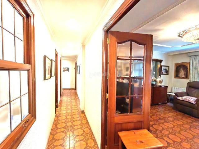 Piso en venta en Elche Elx, Centro. PISO AMPLIO EN PLENO CENTRO. Pisos Elche.