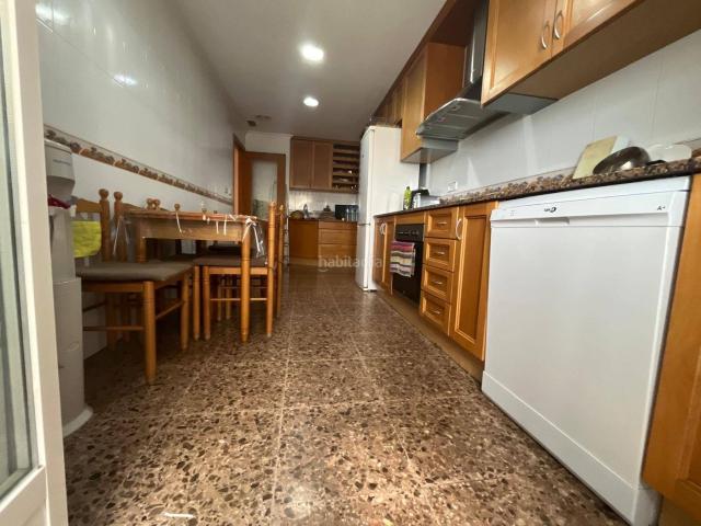 Piso en venta en Elche Elx, Ciutat Universitària. PISO, 3 HABITACIONES, 2 BAÑOS, PARKING, PLAZA CASTILLA, ELCHE. Pisos Elche.