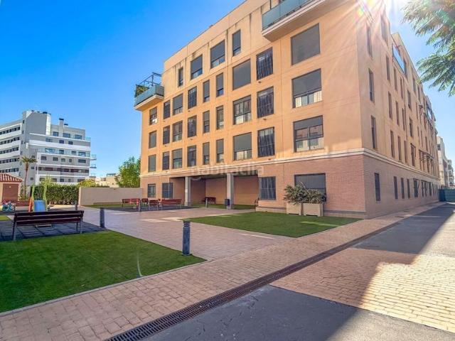 Piso en venta en Elche Elx, El Travaló Martínez Valero. TU PRÓXIMA OPORTUNIDAD EN TRAVALÓN! PISO EN URBANIZACIÓN PRIVADA, GARAJE Y TRASTERO. Pisos Elche.