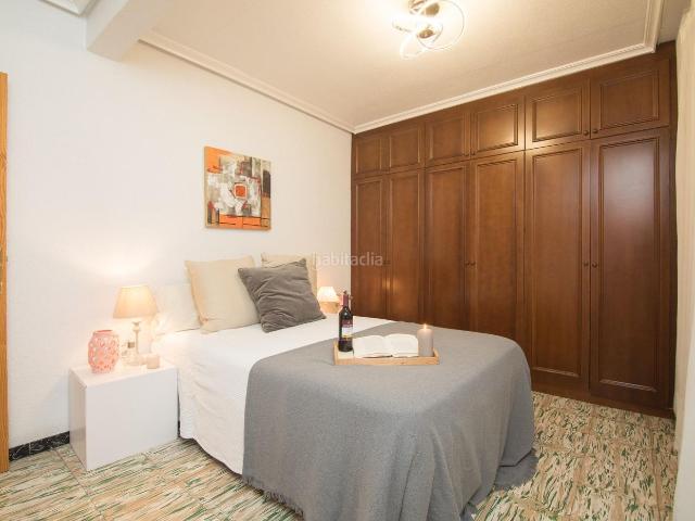 Piso en venta en Elche Elx, El Raval Portes Encarnades. 3HABITACIONES CON ASCENSOR EN EL RAVAL PARA REFORMAR. Pisos Elche.