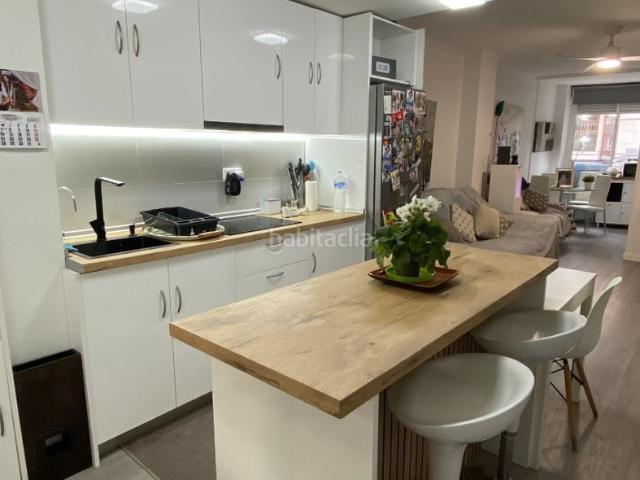 Piso en venta en Elche Elx, La Marina. Apartamento en La Marina del Pinet Planta baja reformada cerca de la playa. Pisos Elche.