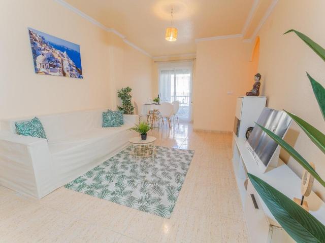 Piso en venta en Elche Elx, La Marina. DESCUBRE TU HOGAR CERCA DEL MAR !. Pisos Elche.