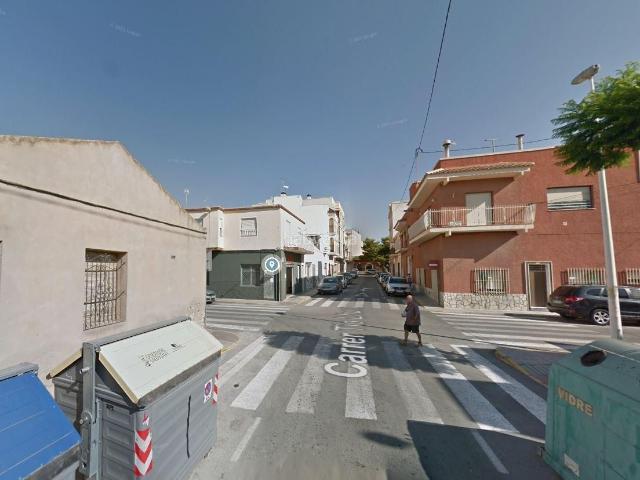 Piso en venta en Elche Elx, Las Bayas. Se vende Piso ALQUILADO en Vía Tio Lliura 14 ElcheElx, AlicanteAlacant. Pisos Elche.
