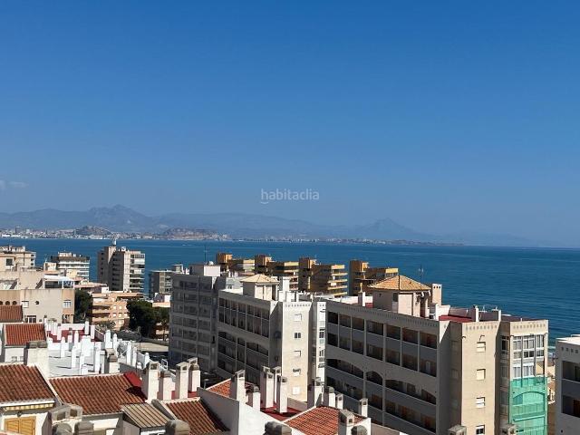 Piso en venta en Elche Elx, Los Arenales del Sol. PISO ESQUINA SEMINUEVO CON IMPRESIONANTES VISTAS A EL MAR Y LA BAHIA DE ALICANTE. Pisos Elche.