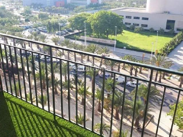 Piso en venta en Elche Elx, Nou Altabix. !CDATApiso reformado integramente 3habit. en Altabix Elche Frente a la Universidad y con vistas despejadas. Pisos Elche.