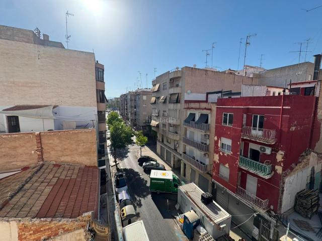 Piso en venta en Elche Elx, Pont Nou Corazón de Jesús. OPORTUNIDAD EN CORAZÓN DE JESÚS PISO CON ASCENSOR. Pisos Elche.
