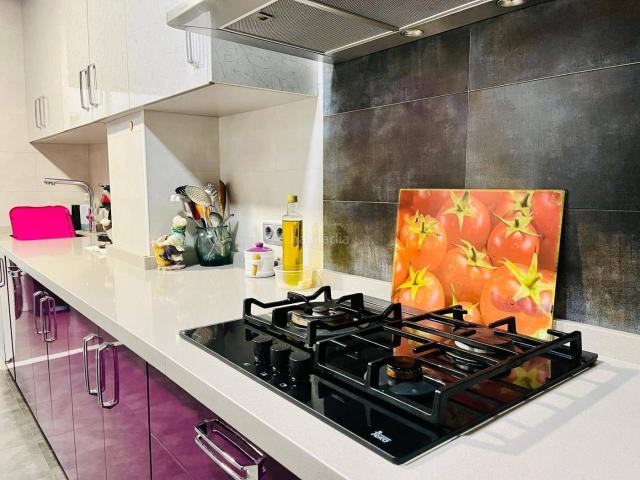 Piso en venta en Elche Elx, Plaza Crevillente Antiguos Juzgados El Asilo. PISO, 2 HABITACIONES, 2 BAÑOS, ZONA CORTE INGLES, ELCHE. Pisos Elche.
