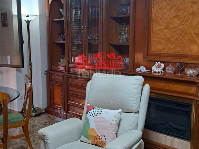 Piso en venta en Elche Elx, Reina Victoria Miguel Hernández. INTERESANTE PISO GRANDE PARA FAMILIAS NUMEROSAS Y LISTO PARA ENTRAR A VIVIRLO SIN NECESIDAD DE REFORMAS !. Pisos Elche.