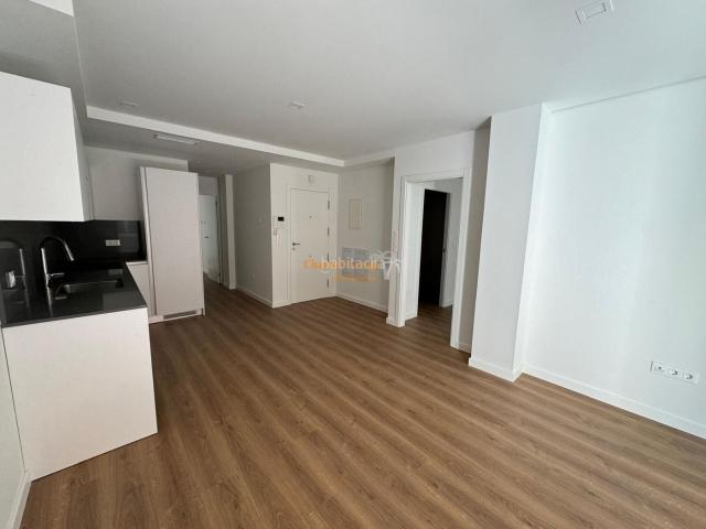 Piso en venta en Elche Elx, Reina Victoria Miguel Hernández. SE VENDE PISO DE OBRA NUEVA EN EL CENTRO DE ELCHE A 3 MIN ANDANDO AL AYTO!. Pisos Elche.