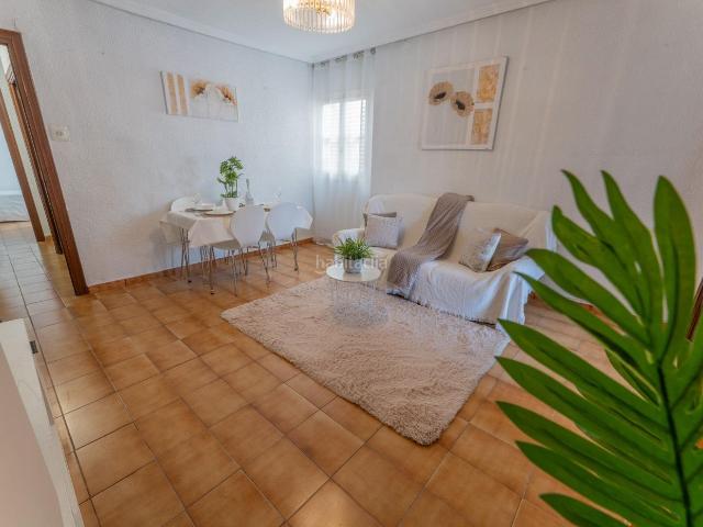Piso en venta en Elche Elx, Sector V. Vivienda con ascensor en Sector V, junto a la Universidad CEU. Pisos Elche.