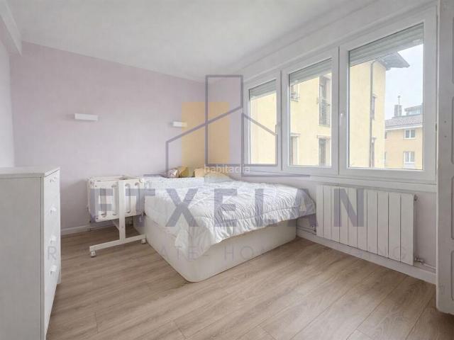 Piso en venta en Elgeta. Encantadora vivienda de 3 dormitorios en pleno centro de Elgeta. Pisos.