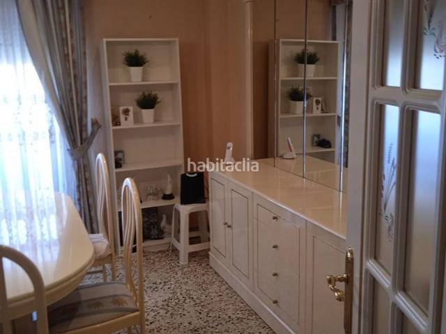 Piso en venta en Elda, Centro. Para entrar a vivir. Pisos.