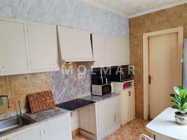 Piso en venta en Elda, Centro. Pisos.
