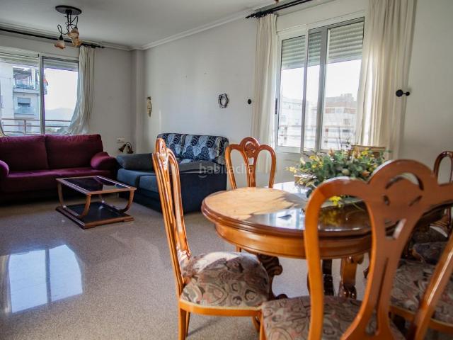 Piso en venta en Elda, Las Trescientas San Francisco Ciudad Vergel. Piso en venta en Elda Zona Avenida de Ronda con garaje y trastero. Pisos.