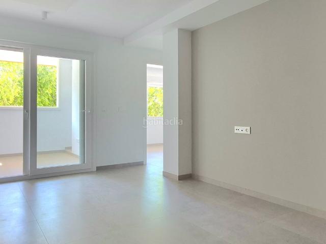 Piso en venta en Elda, Las Trescientas San Francisco Ciudad Vergel. MAGNIFICA VIVIENDA A ESTRENAR CON ENTRADA INDEPENDIENTE. Pisos.
