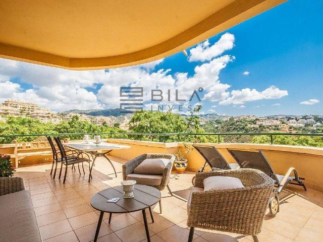 Piso en Venta en Elviria
