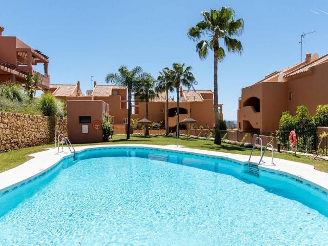 Piso en Venta en Elviria