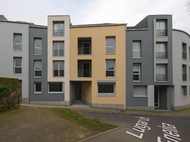 Piso en Venta en Elviña A Zapateira