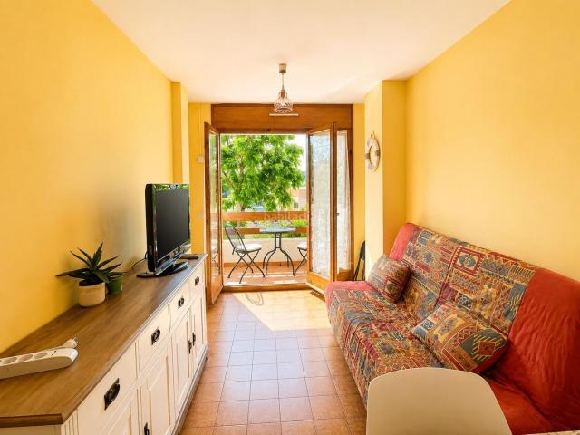 Piso en venta en Empuriabrava, Alberes Costa Brava. Acogedor apartamento de 1 dormitorio en Alberes Port Mistral, Empuriabrava. Pisos.