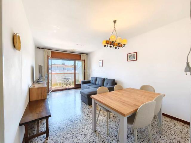 Piso en venta en Empuriabrava, Moxó Sant Mori Costa Brava. Piso en venta en Empuriabrava. Pisos.