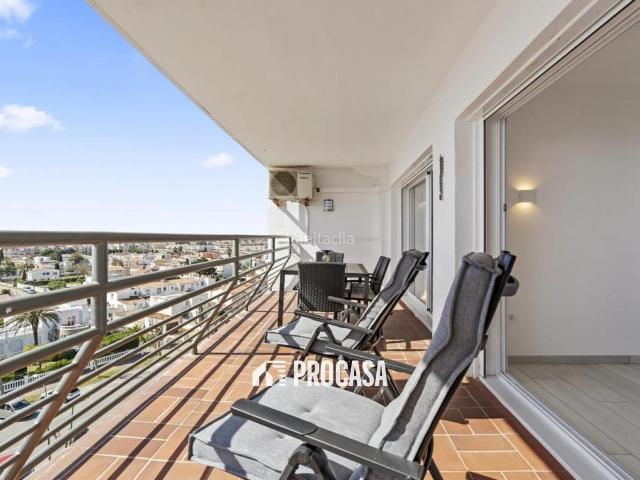 Piso en venta en Empuriabrava, Salins Cavall de Mar Costa Brava. Apartamento con vistas al mar y licencia turística Empuriabrava. Pisos.