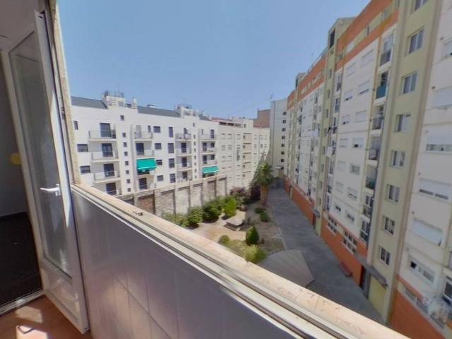 Piso en Venta en En Corts Doctor Waksman